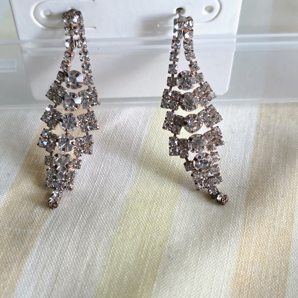 Sparkling Crystal Drop Earrings